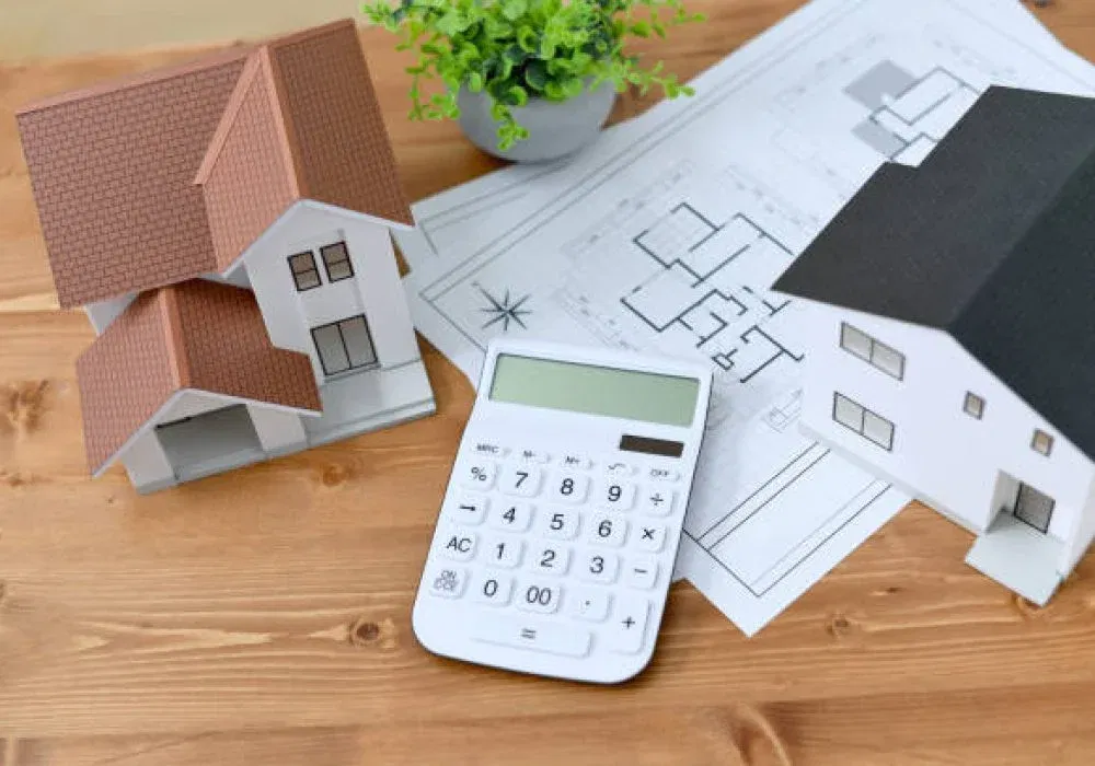 Architectural models of houses, house plans, calculators